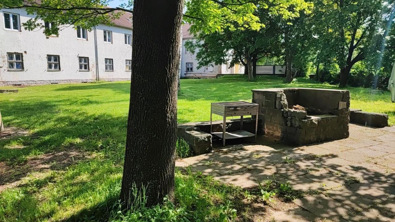 Pension Hopela Гота Экстерьер фото